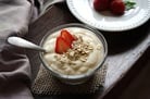 Probiotici da una ciotola di yogurt